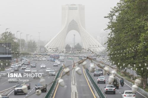 وزش باد خیلی شدید و توفان گرد و خاک در تهران