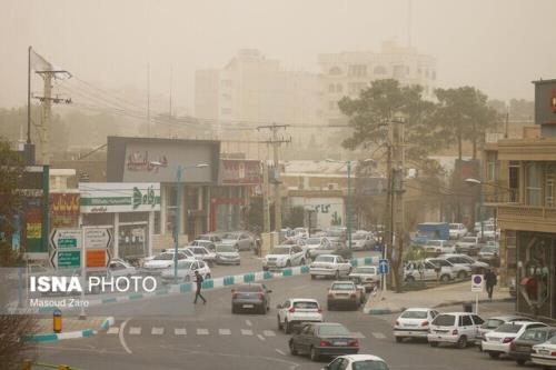 وزش گرد و خاک در استان های مرزی غربی