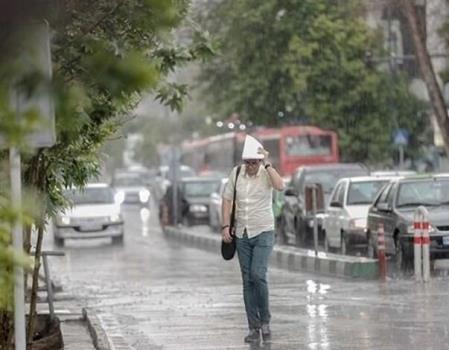 رگبار و رعدوبرق در ۸ استان