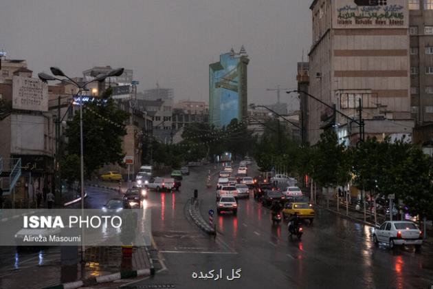 اخطار هواشناسی نسبت به رگبار و رعد و برق و آبگرفتگی معابر تهران