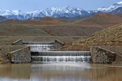۳۰ میلیون مترمکعب آب در سازه های آبخیزداری اصفهان استحصال شد