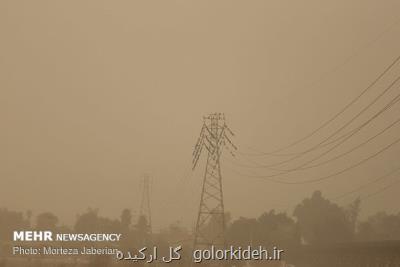 ادامه باد و گرد و خاك در شرق كشور