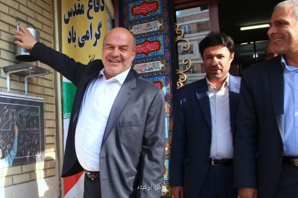 رئیس محیط زیست زنگ مهر را در مدرسه محل تحصیلش به صدا درآورد